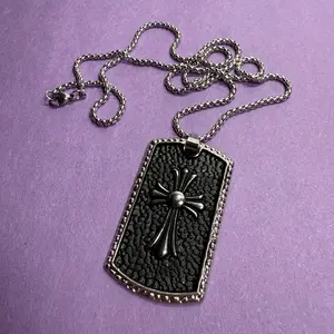 Heavyweight Cross Necklace Vintage 50cm Unisex Stainless Steel Chain Jewelry with Unique Floral Design for Men and Women