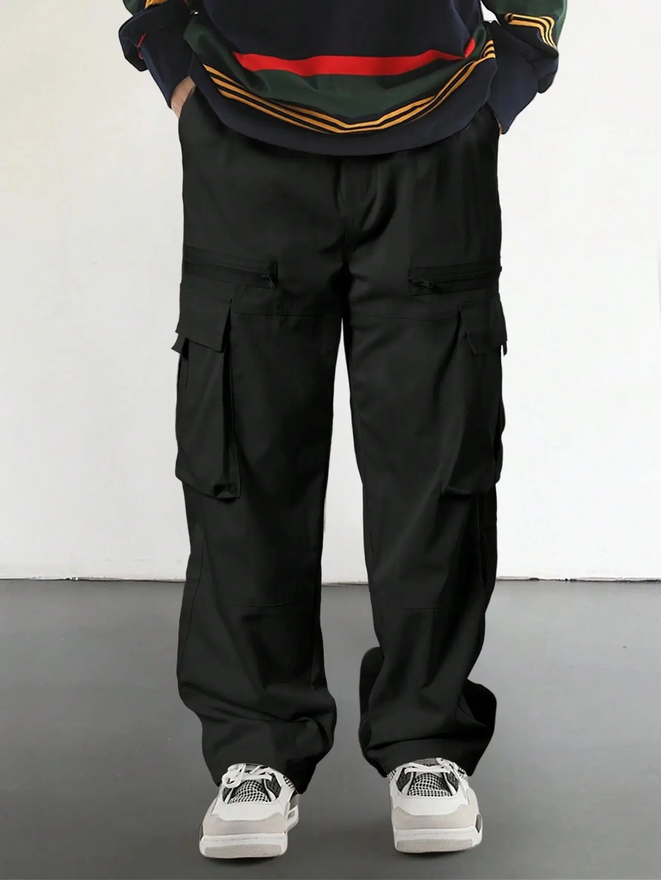 Men’s functional cargo pants with zipper detailing and multiple pockets, straight-leg long trousers, American high-street loose wide-leg casual pants