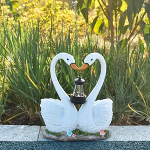 Elegant Swan Solar Resin Sculpture, Outdoor Garden Decor, Realistic Animal Figurine, Day & Night Automatic Light Decoration, Solar Lights