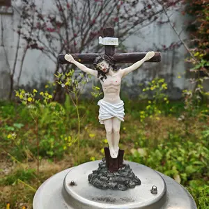 Resin Jesus Statue with Stone Base, Desktop Inri Cross, Religious Gift, Decorative Figurine, Ideal for Home & Office