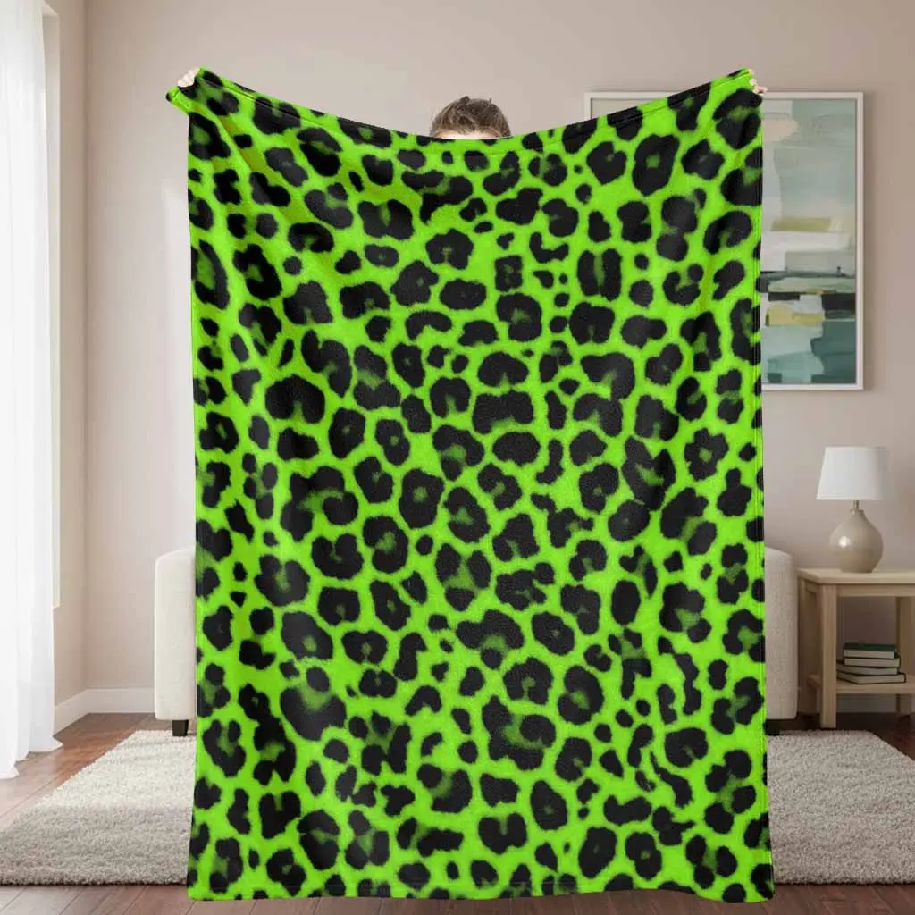 Neon Green Leopard Print Flannel Blanket - Ultra Soft Anti-Pilling Fabric, Colorful Prints, Animal Artwork, Body-Warming Cozy Texture, Multi-Size Indoor/Outdoor Throw for Bedroom Decor, Housewarming Gift, Colorful Prints Blankets, Animal Artwork Blankets