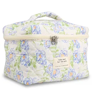 Makeup Cosmetic Bag, Large Cotton Quilted Travel Coquette Aesthetic Cute Floral Make up Bag for Women Toiletry Bag Organizer