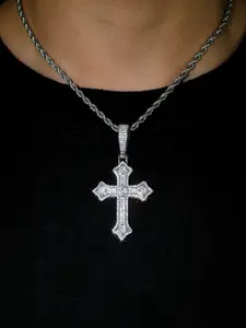 Hip-Hop Style Rhinestone Cross Pendant Necklace, Silver Color &, Streetwear Fashion Jewelry, Unique Personality Design, Cross Chain Design
