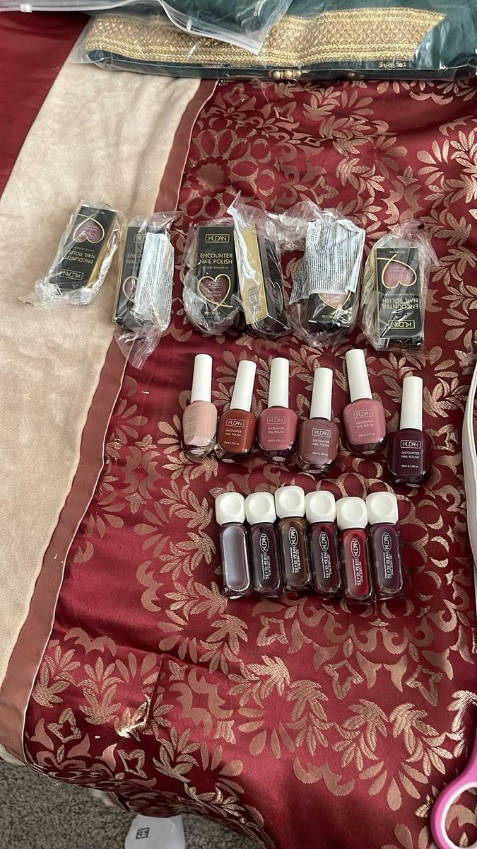 Item: 6Counts/Set, Water-Based Nail Polish Set