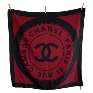 Pre-owned CHANEL Silk Small Leather Goods 31 RUE CAMBON Scarf