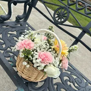 Floral Basket(Fresh Flowers)