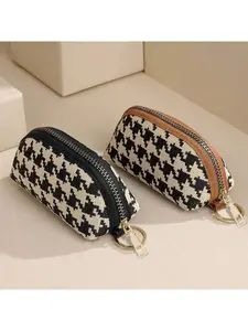 One canvas keychain pouch, a versatile and compact storage bag with a large capacity, featuring a stylish checkered print. This simple and cute key pouch is perfect for home or travel and makes a perfect gift for friends.