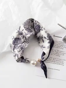 Elegant Floral Silk-Feeling Neck Scarf with Pearl Magnetic Clasp, Women's Vintage Choker Neckerchief, Versatile Jewelry Accessory for Office, Party & Daily Wear Accessory for Gifts