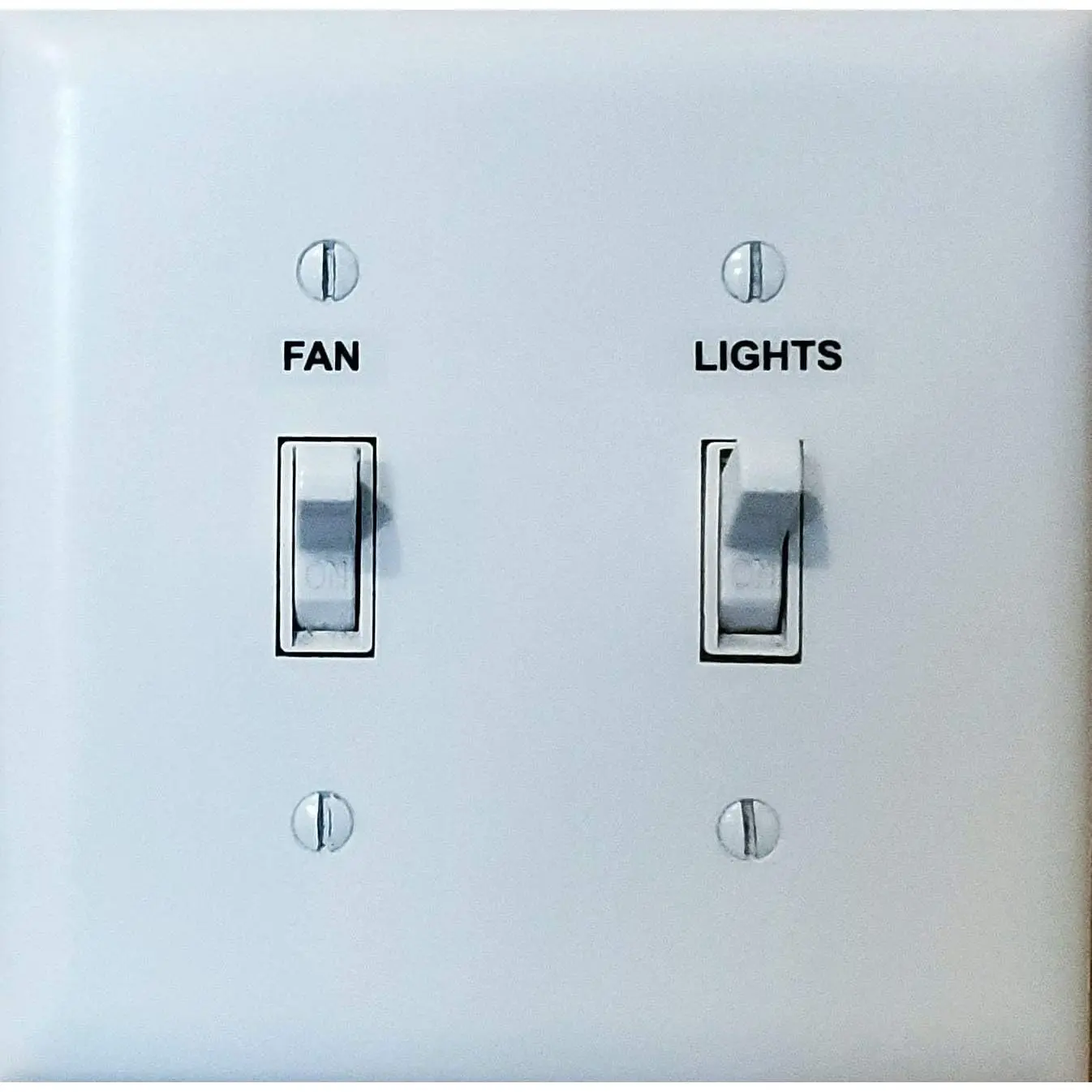 Transparent Light Switch Labels | Self-Adhesive Switch Identifier | Easy-to-Read Organizer for Home Office Bedroom Kitchen Nursery