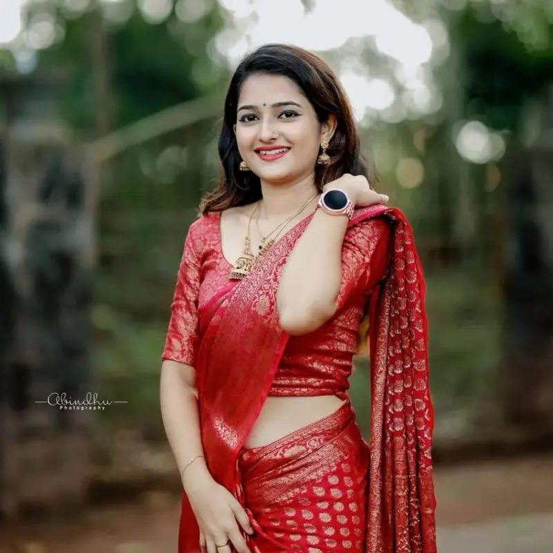 Women's Red Saree Indian Boutique - Authentic Indian Clothes for Women - Womenswear