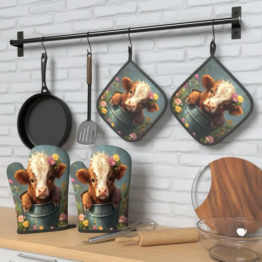 4pcs Heat Resistant Oven Mitts And Potholders Cute Highland Cattle Oven Mitts And Pot Holders Sets Suitable For Home Kitchen Decoration, Cooking, Grilling, Baking And Great Holiday Camping Picnics Gifts
