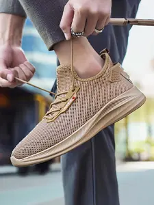 Men's Flyknit Sneakers, Breathable Lightweight Athletic Casual Shoes, Suitable for Daily Wear