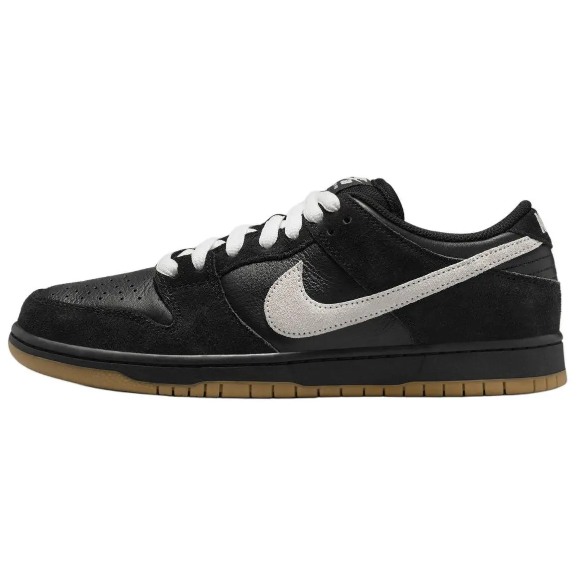 Low-Top SB Pro Skate Shoes in Black and White, Suede Casual Lace-Up Sneakers with a Gum Sole for All Seasons HF3704-003, Low Pro, New, Round Toe