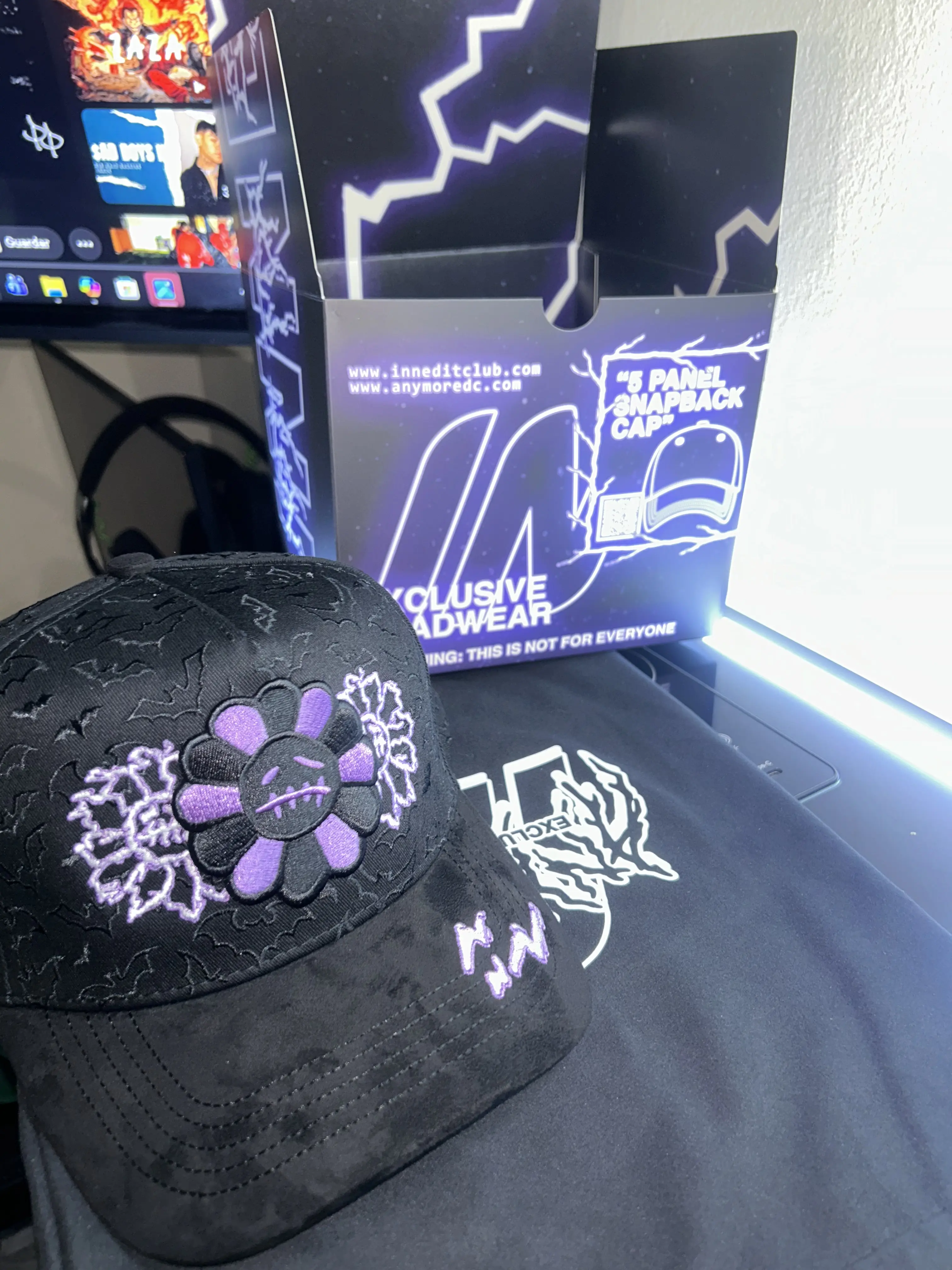 HAT ELECTRIC Snapback Cap with Purple Flower Design and Snowflake Embroidery for Casual Wear