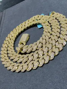 Custom rose gold-plated high-precision large-size heavy rapper jewelry diamond-encrusted buckle 20mm hip-hop Miami Cuban chain for men, plain chain, Valentine's Day gift, hip-hop classic luxury style Cuban chain, suitable for dates and parties