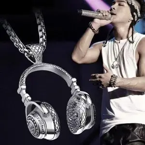 Men's & Women's Accessories Trendy Streetwear Hip-Hop Headphone Pendant Necklace, Stainless Steel Unisex Couple Sweater Chain