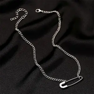 2pcs Women's Jewelry Creative Pin Necklace Women's Fashion Niche Design Simple Pin Clavicle Chain Cold Style Personality Pendant Couple's Accessories Women's Necklace