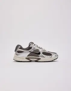 Nike V5 RNR Grade-School