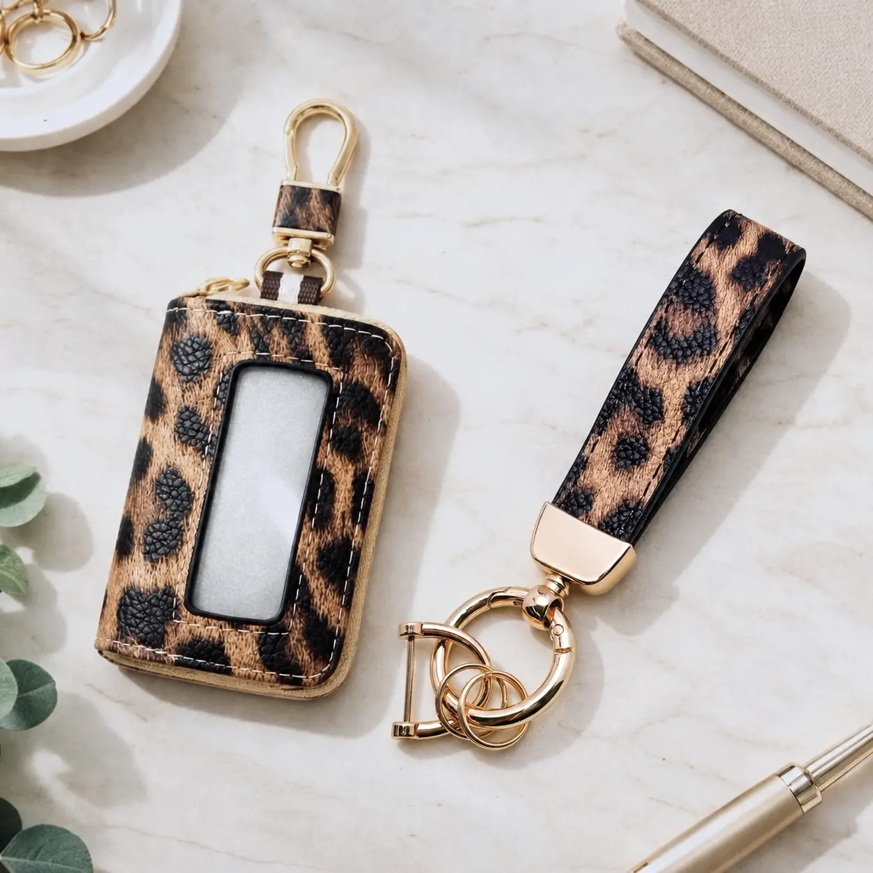 PU Leather Animal Print Car Key Cover with Zip Closure - Attached Keychain Hook, Front Window, 3.3x2.2x0.8in Protector Organizer for Daily Use or Gifting to Car Owners