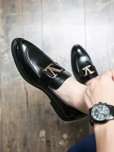 Men's Casual Leather Shoes Spring 2026, Korean Style Trendy Slip-On Fashion Sneakers, Versatile Comfortable Footwear, Western Slip On