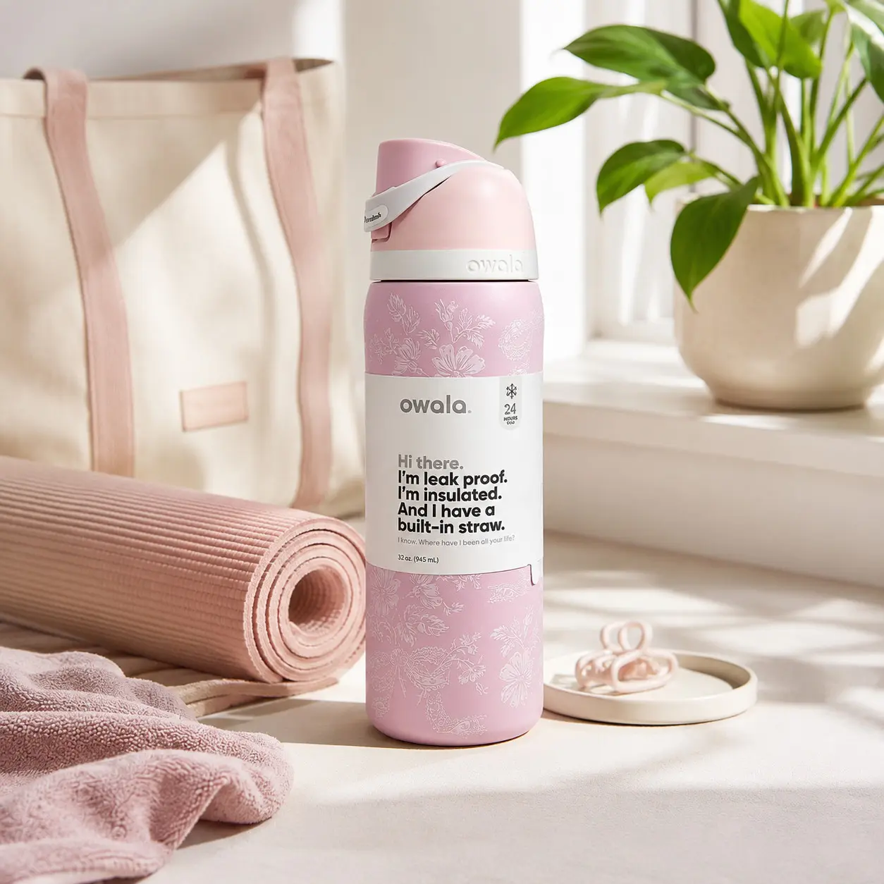Brand new Owala Pink lace stainless steel insulated water bottle flip lock 32oz,gifts