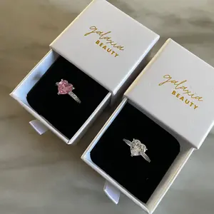 Valentina Ring - Elegant Design with Unique Features and High-Quality Material