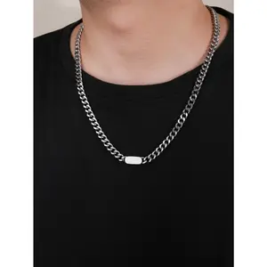 Minimalist Cuban Chain Necklace with Strong Metallic Texture Rectangular Tags & Buckle Design Sleek Versatile Style for Solo Wear or Stackable Fashion