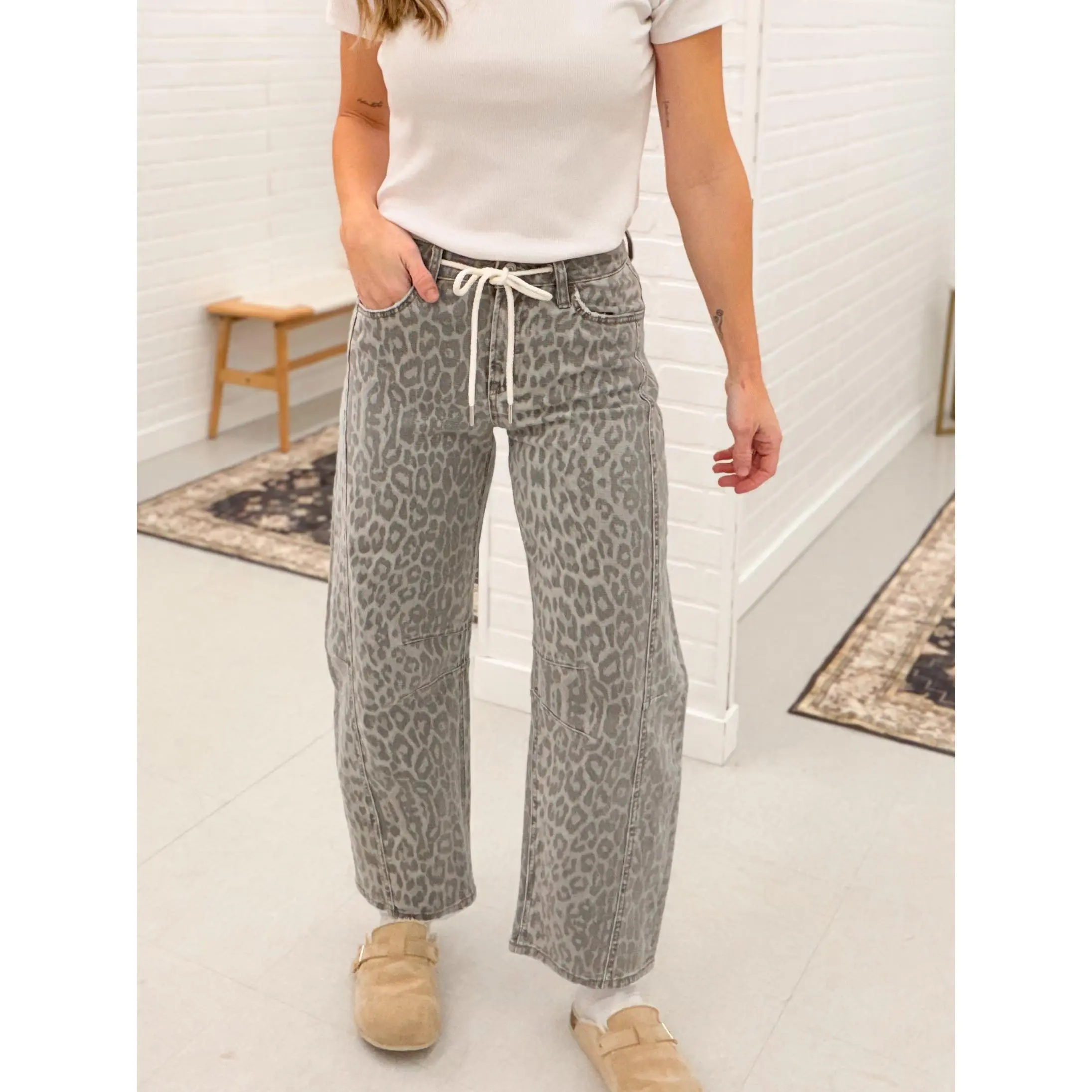 The Kate Gray Wash High Rise Leopard Barrel Jeans