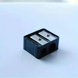 Manual Double Hole Makeup Pencil Sharpener, Portable Ergonomic Design, No Battery Required, Suitable for Eyebrow and Makeup Pencil - Compact Precision Travel Retouching Tool, Metal Shavings Collector