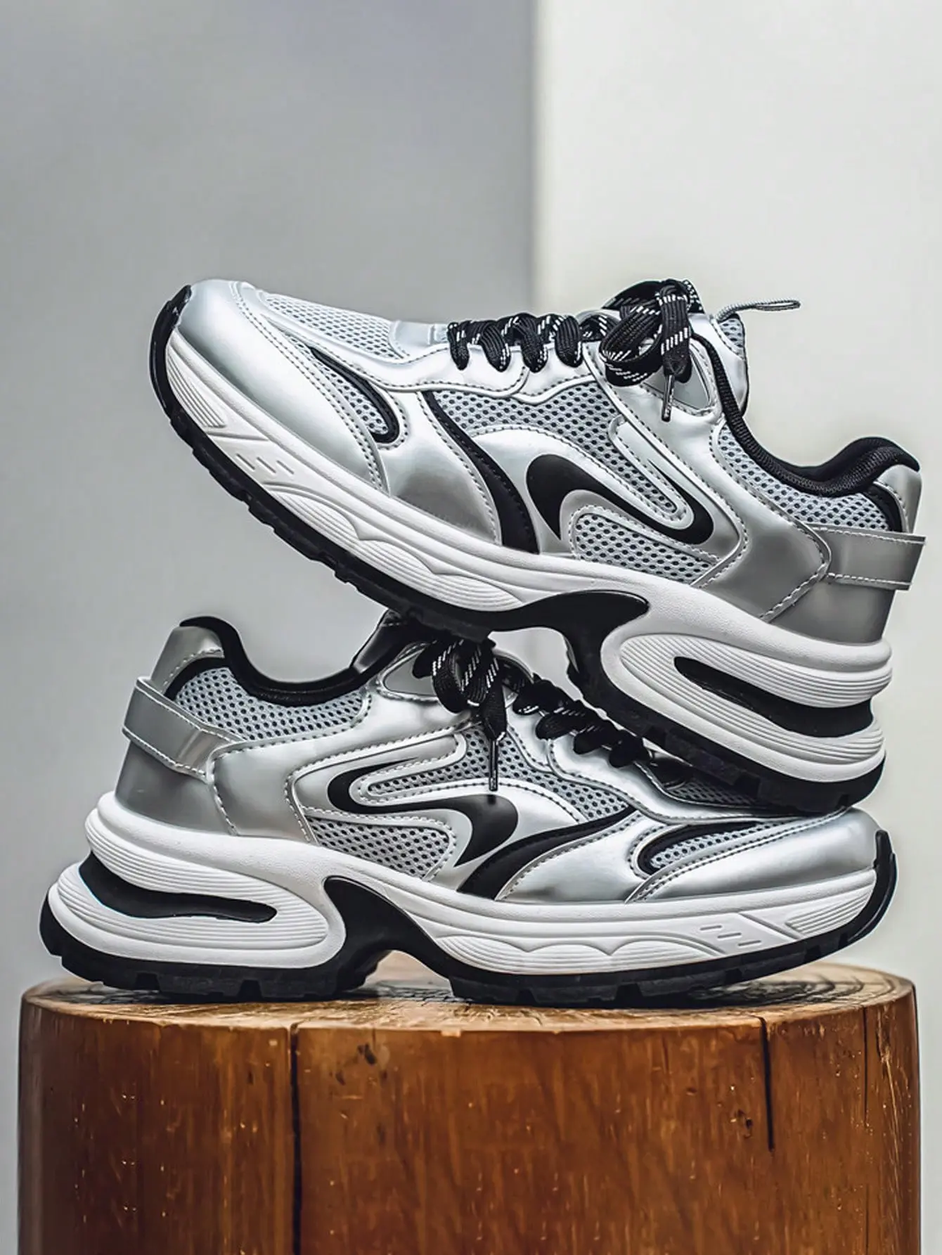 Men's Retro Chunky-Soled Stylish Sneakers - Low-Cut Mesh Upper Casual Trainers with Breathable Design, Secure Lacing for Lightweight Walking, Fashion Casual Sneakers, Mesh Fabric Sneakers
