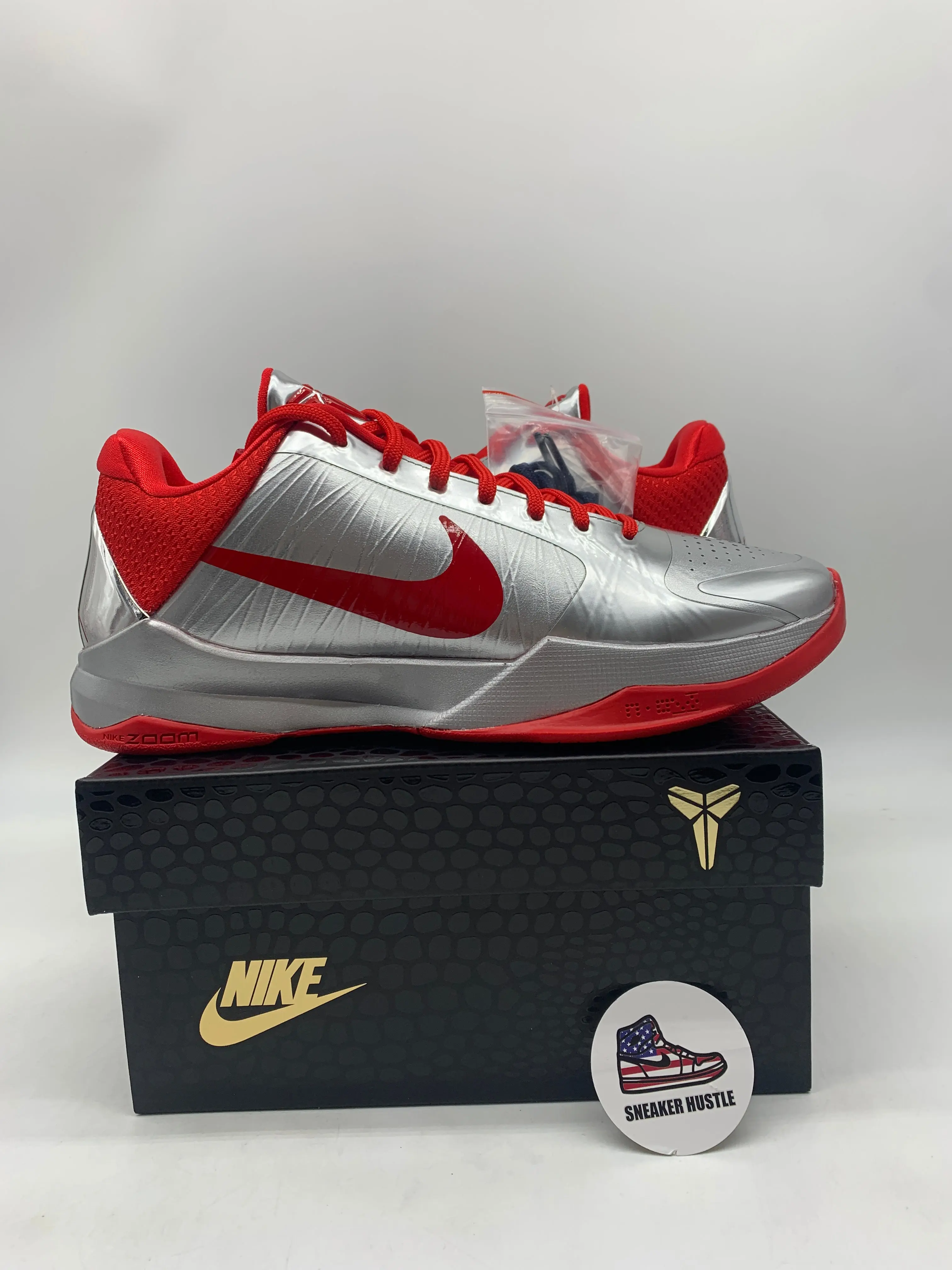 Nike Kobe 5 Protro Rookie-of-the-Year Caitlin Clark Edition Basketball Shoes - Athletic Sports Footwear, Ideal Gift for Basketball Enthusiasts