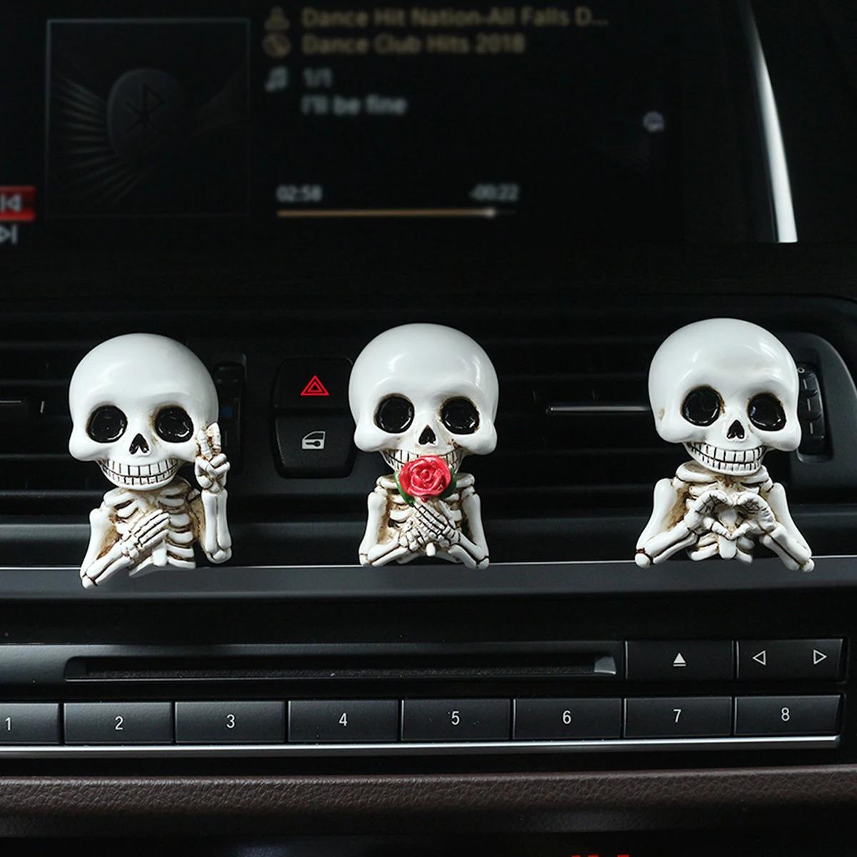 3pcs Cute Skeleton Resin Figurines, Car Interior Accessories, Fragrance Diffusers, Car Aroma Diffuser, Air Outlet Clips, All-Season Car Decor, Holiday Decorations, Air Freshener, Car Accessory, Perfect Car Gift