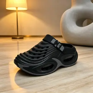 Trendy Thick Sole EVA Clogs Lightweight Waterproof Garden Shoes Fashionable Slip-On Mules for Outdoor Indoor Use