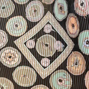 Pre-owned HERMES Belles De Mexique Plisse Silk Scarf