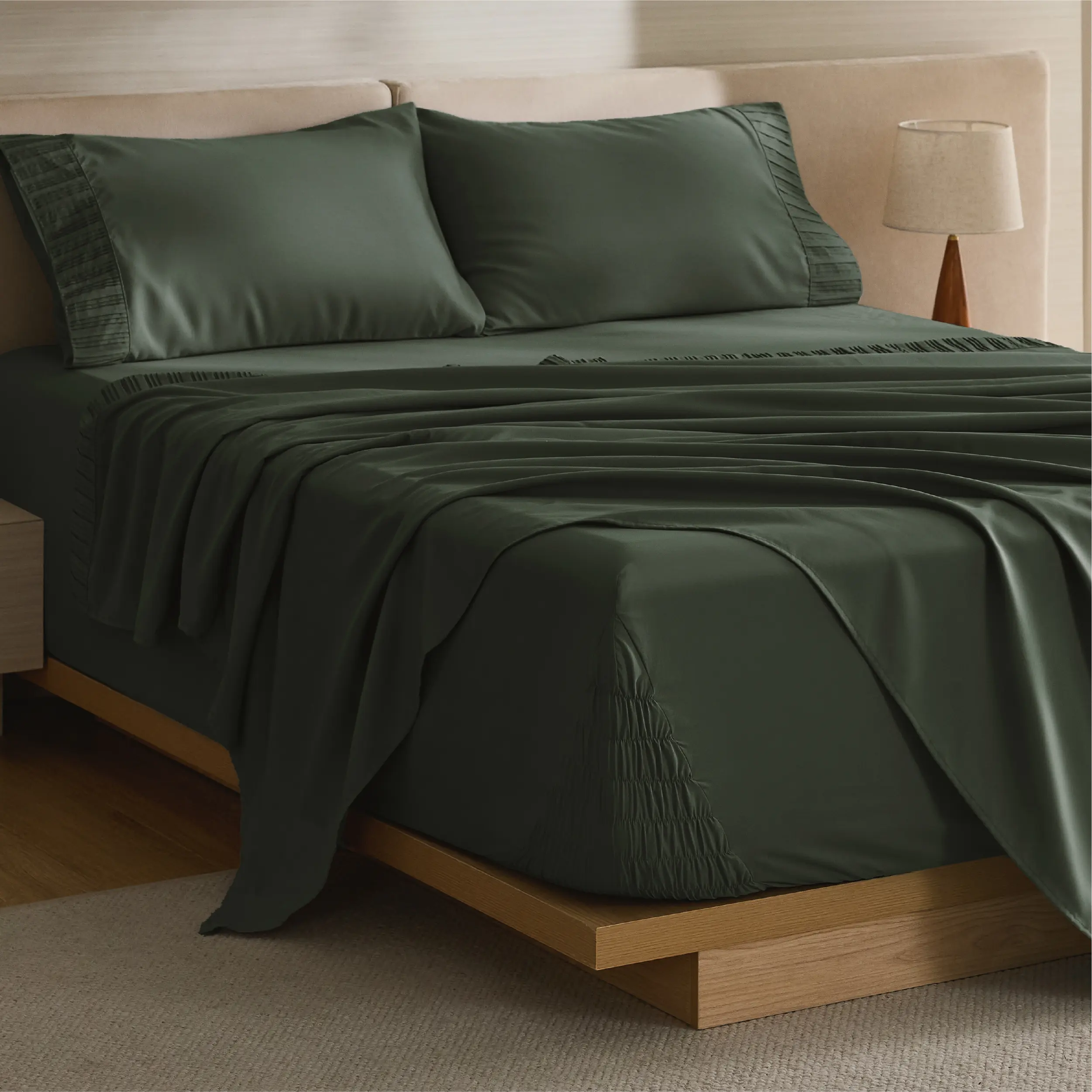 Bedsure Christmas Tree  Sheet Set , Soft Holiday Bed Sheets with Pleated Trim, Deep Pocket Up to 18 Inches, 4 Pieces, Machine Washable