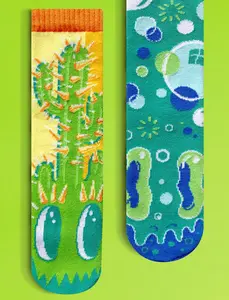 PALS Nate Bear Pokey & Poppy Mismatched Socks - Unisex Dopamine Y2K Crew-Length Tube Socks with Bear & Soap Bubble Pattern - OEKO-TEX® Certified - Spandex