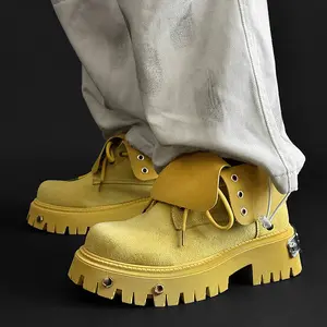 UYCEKK Men'S Yellow Thick-Soled Motorcycle Boots| Metal Rivet Decorated, Laced Zigzag Sole, Casual Workwear Ankle Boots, Versatile All-Season Streetwear With And Rubber Materials