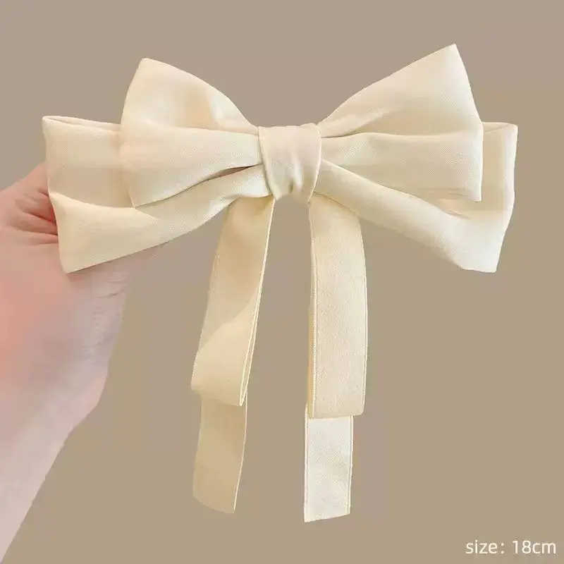 25 # White Short Drift