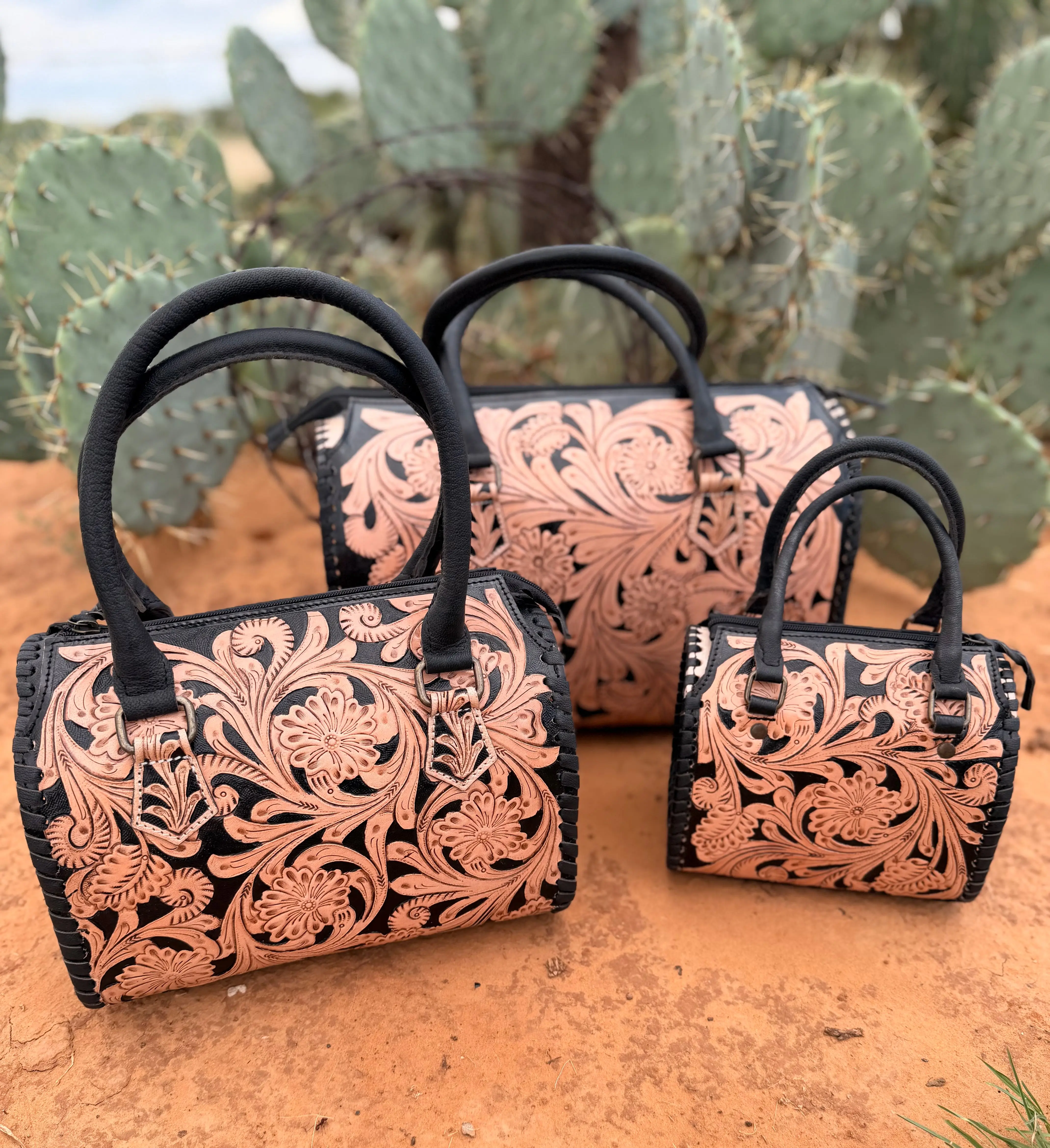 Classy Tooled Speedy’s/Black