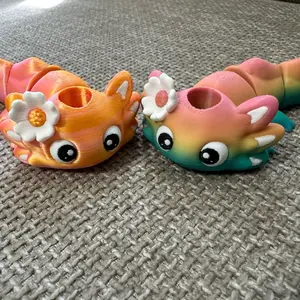3D Printed Assorted Articulated Multicolor Axolotl With Flower Straw Buddy, Adorable Animal Topper for Reusable Cups or Tumblers