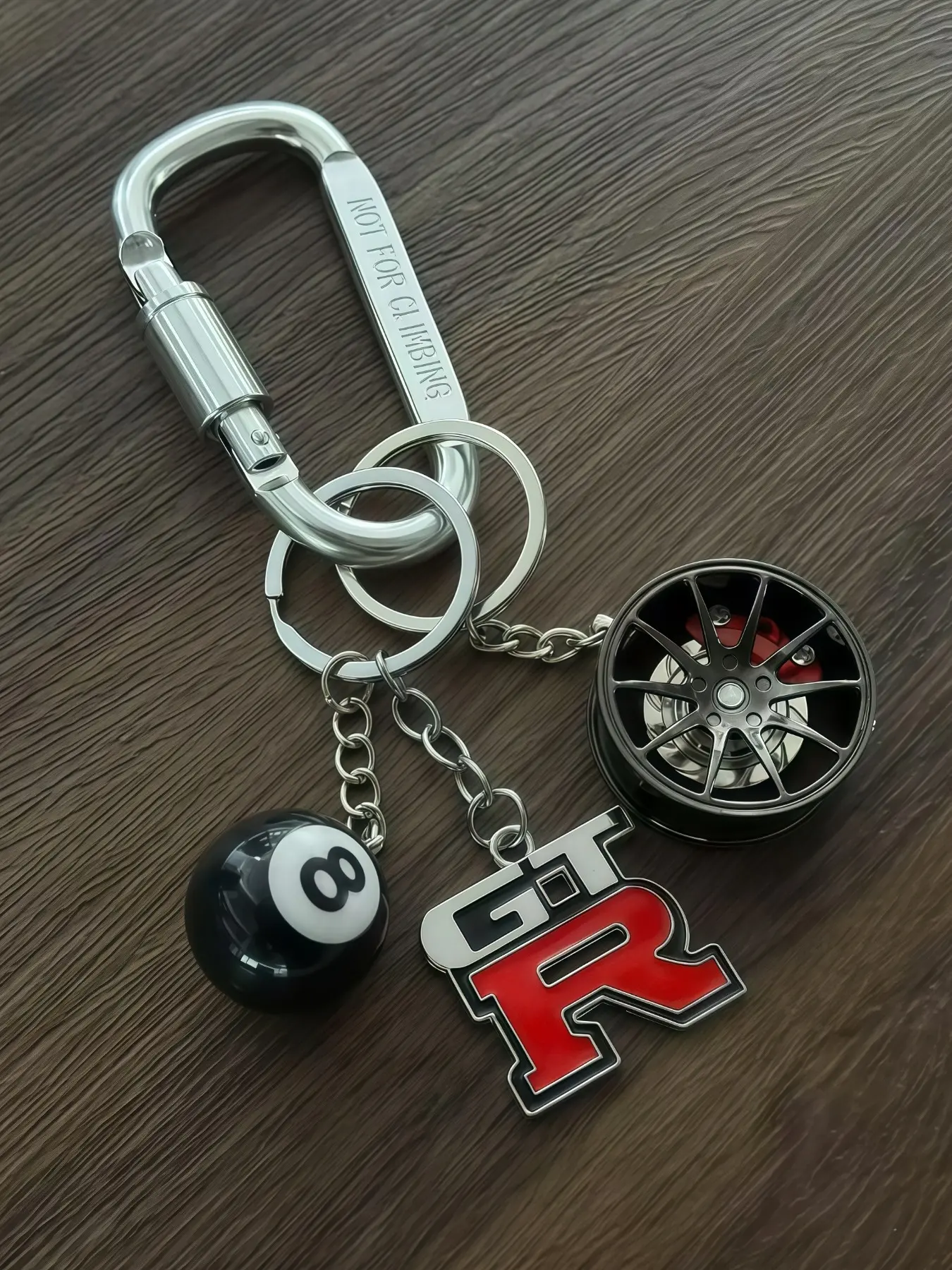 Car Wheel HUB Decoration Keychain, High-End Car Accessories, Stylish Belt Buckle Charm, Perfect Gift for Auto Enthusiasts, Gtr, Keychain Carabiner, Keychain For Car Keys