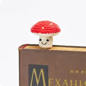 3D Vegetable Crochet Bookmarks Funny Cute Bookmarks for Women Adults, Personalized Book Marks Gifts for Readers and Book Lovers, Handmade Knitted, Wacky Reading Presents, Party Favors