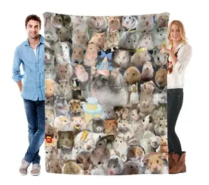 Cute hamster pieced-together picture felt blanket, soft and comfortable, suitable for outdoor, home, sofa, bed and other scenarios. Great for playing. An excellent gift for family and friends.