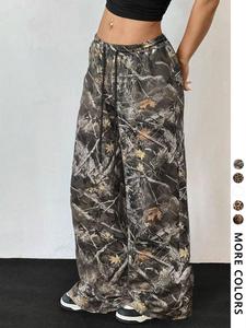 unisex camo leaf print drawstring waist sweatpants, casual pocket trousers for fall & winter, fashion casual comfy loose men's bottoms for daily wear, baggy pants, drawstring loose fit