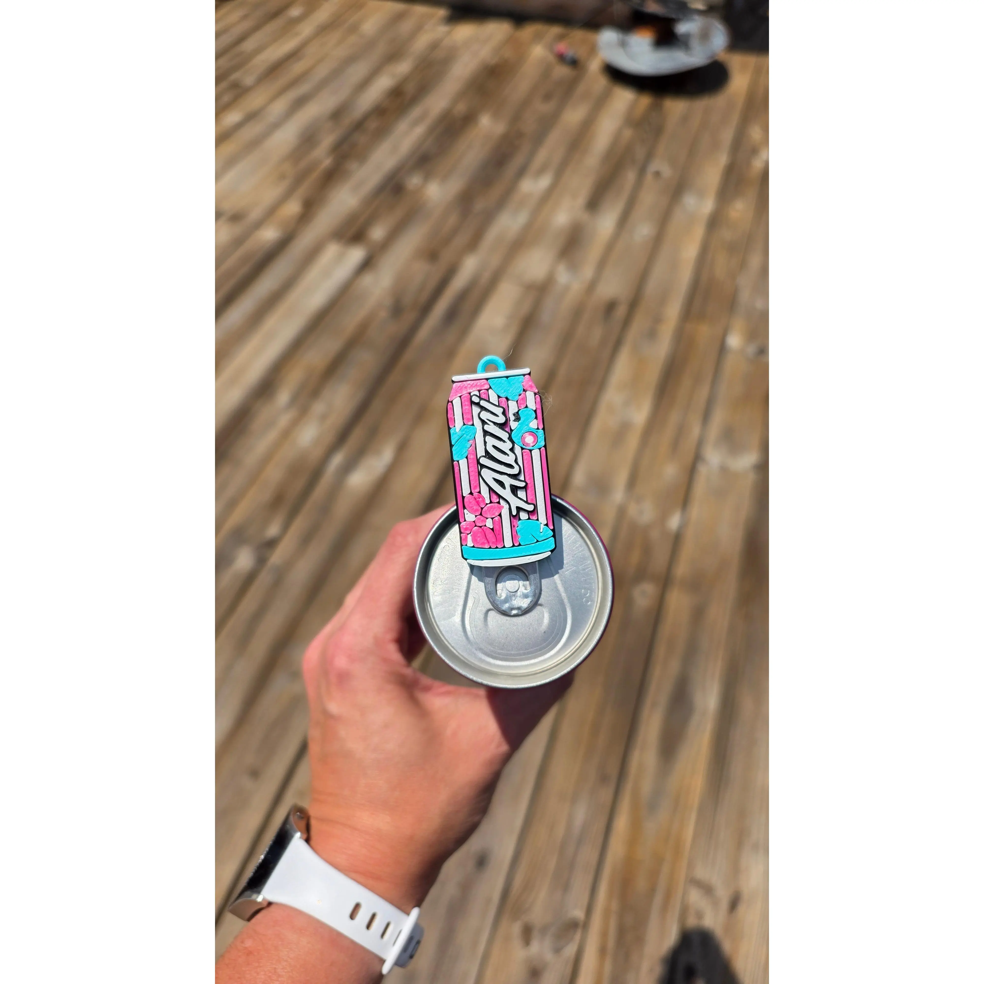 "Nail Saver" - Can Opener