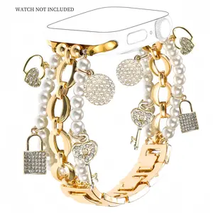 Fashionable Chain Bracelet Watch Band, Heart Pendant Jewelry Bracelet, Cute Strap Suitable for iWatch Series 10 9 8 7 6 5 4 3 2 1 SE Ultra2, Wearable
