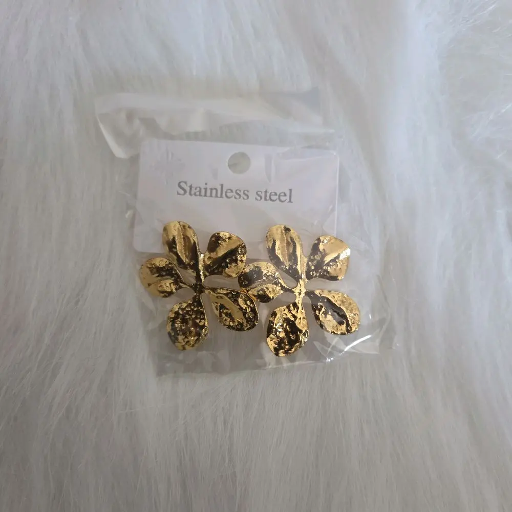 Stud Earrings stainless steel