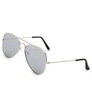 Aviation Style Silver Mirrored Sunglasses with Trendy Flat Lenses and Polarized Driving Features