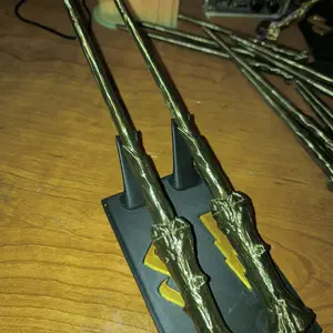 harry potter wand salt and pepper shakers.