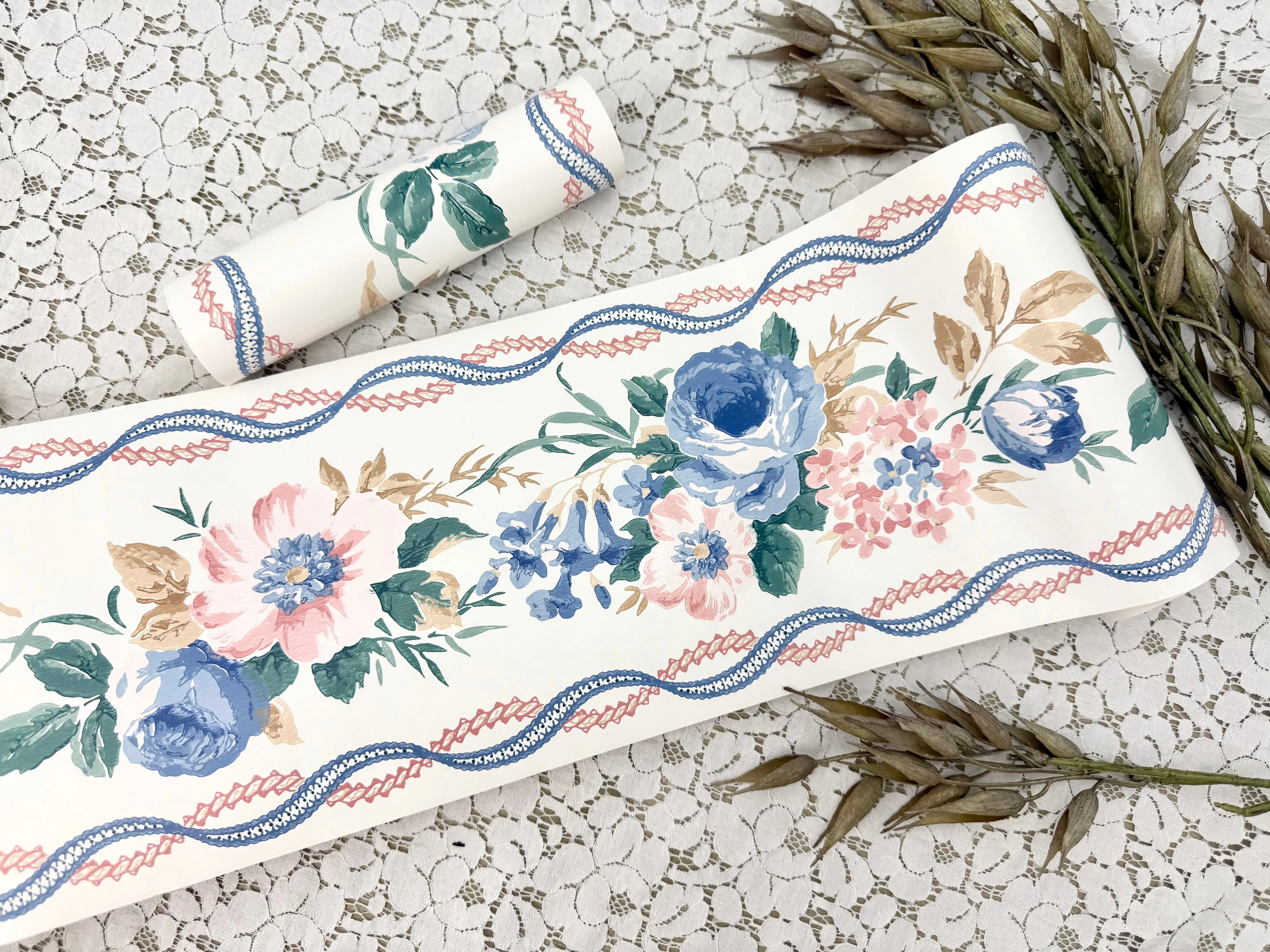 Vintage Wallpaper Border Rolls